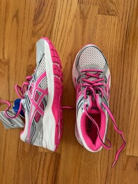 Womens Asics Sneakers